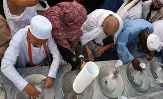تصمیم جدید عربستان درباره حمل آب زمزم در پروازها