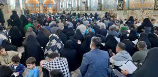 حضور پرشور زائران ایرانی در دعای کمیل خیمه گاه حسینی