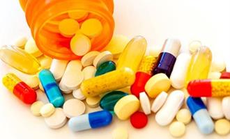 لیست داروهای ممنوعه و غیرمجاز حج تمتع 98 اعلام شد/جزییات به همراه داشتن داروهای تخصصی 