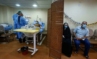 اعزام پزشکان عتبه حسینی به شهرهای مختلف عراق/ درمان کرونا و سرطانِ کودکان رایگان است