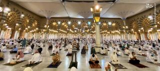 میزبانی مسجدالنبی از 15 میلیون زائر از ابتدای رمضان درپی لغو محدودیت‌های کرونایی در عربستان