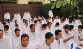 آخرين كاروان دانشجويي با مدينه منوره وداع كرد